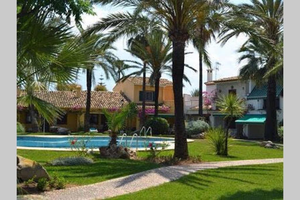 El Poblet 36 Villa Denia Exterior photo